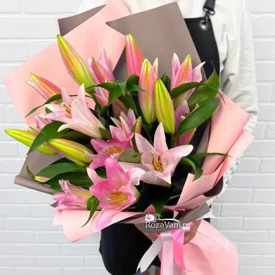Букет «Ароматные лилии» - заказать и купить за 3 300 ₽ с доставкой в  Петрозаводске - партнер «Флора-Дизайн»