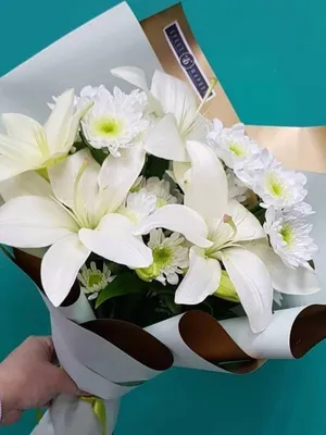 Букет цветов из Лилии с бесплатной доставкой на дом из «ВкусВилл» | Вологда