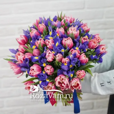 Букет из тюльпанов, альстромерий и ириса - купить в Москве по цене 3090 р -  Magic Flower