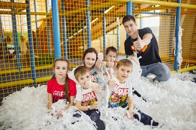 Бумажное шоу для детей в Минске - заказать детское бумажное шоу на праздник