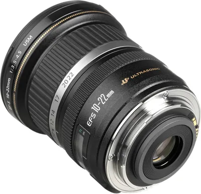 Объектив Canon EF-S 10-18mm f/4.5–5.6 IS STM