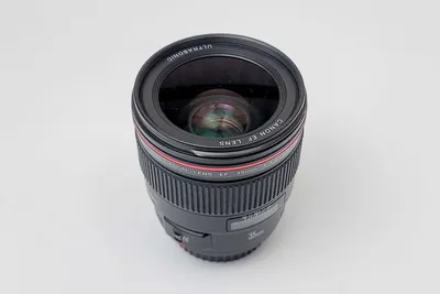 Canon EF 35mm f/1.4L I USM. Хорошее состояние: 29 000 грн. - Объективы Киев  на Olx