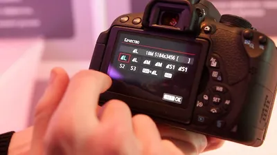 Сравнение Canon EOS 650D и Canon EOS 200D - YouTube
