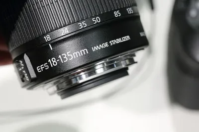 Обзор товара зеркальный фотоаппарат Canon EOS 650D kit ( EF-S 18-55mm  f/3.5-5.6 IS II и EF-S 55-250mm f/4-5.6 IS II), черный (716368) в  интернет-магазине СИТИЛИНК