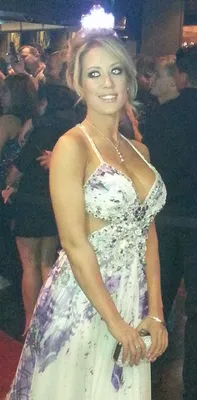 Capri Cavanni : r/CelebrityDresses