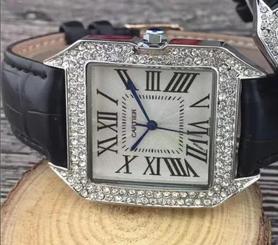 Наручные часы Cartier из золота 18 К с бриллиантами купить в Москве