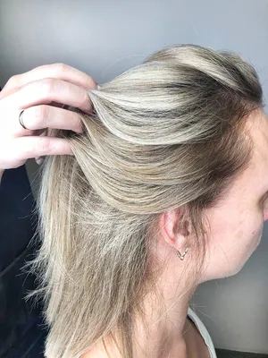 Окрашивание волос в студии красоты Карамель - Ильинское