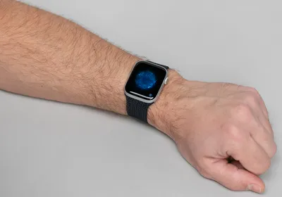 Обзор умных часов Apple Watch SE