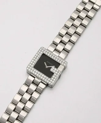 ЖЕНСКИЕ наручные часы Gucci YA1264084 в Москве. КВАРЦЕВЫЕ Gucci YA1264084