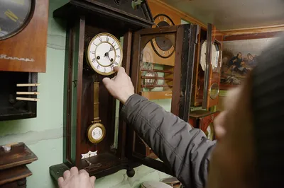 Напольные часы GUSTAV BECKER – продажа в Москве