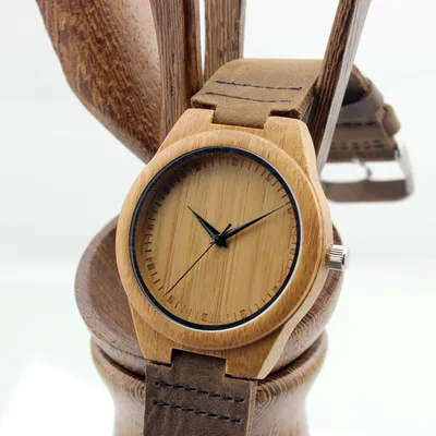 Часы с деревянным корпусом - модная новинка сезона. Наручные деревянные часы  в ассортименте
