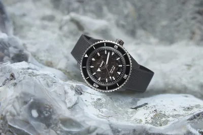 Hublot показали первые часы, полностью созданные из керамики | Sobaka.ru