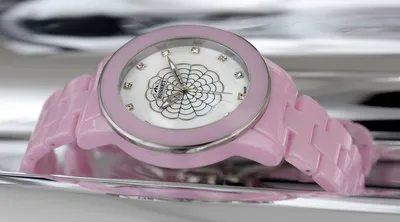Время и керамика: часы Rado