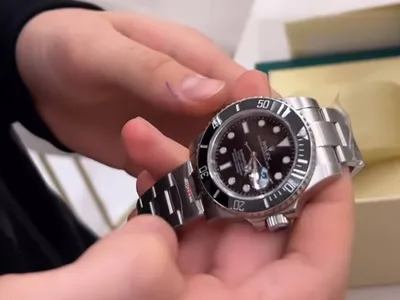 Бывший муж Бородиной подарил 15-летнему сыну часы Rolex за миллион рублей:  Роскошь: Ценности: Lenta.ru