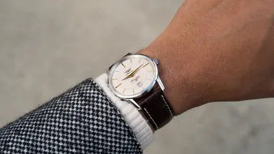 Оригинальные золотые часы Longines Evidenza – купить по цене 283 500 ₽ в  интернет-магазине Mister Diamond