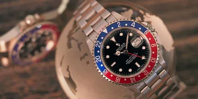 Швейцарские часы Rolex Oyster Perpetual Green Dial 31mm (7700) купить в  Москве, узнать цену в каталоге ломбарда на Сретенке