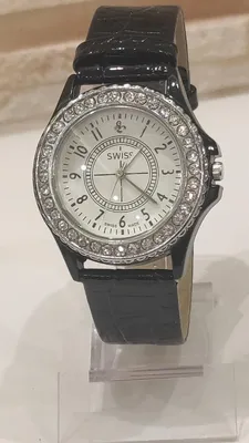 Часы наручные Quartz белые с чёрным ремешком ЧСН278 - купить в  интернет-магазине RockBunker.ru