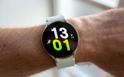 Умные часы Samsung Galaxy Watch 4 44 мм, дисплей Super AMOLED 1,36 дюйма,  подключение BT и Wi-Fi, конструкция, устойчивая к поту, автоматическое  отслеживание тренировок, до 40 часов автономной работы, - Купить онлайн