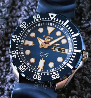 Мужские часы Seiko Prospex Solar Diver с зеленым циферблатом SNE561P1  SNE561P 200M ru