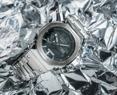 Современные \"Шоки\" в металле - Casio G-Shock GM-B2100.. Стоят ли эти  \"неубиваемые\" часы своих денег? | Мой Часовой Блог | Дзен