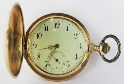 Старинные золотые карманные часы