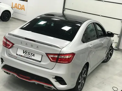 Чиновники получили подарок от АВТОВАЗа - 5 седанов LADA Vesta |  Автомобильные новости - Авторынок.ру