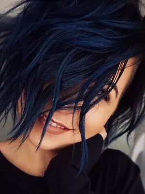 Синий черный цвет волос (45 лучших фото)
