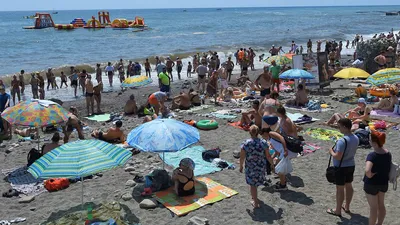 Чёрное море превращается в «мутную кашу» и грозит туристам заражениями