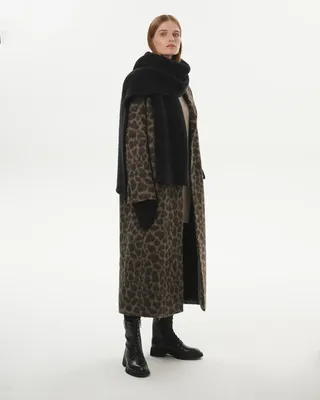 Удлиненное черное пальто на трех пуговицах 156C купить по цене 42 990 р. в  интернет-магазине Albione в Москве и РФ