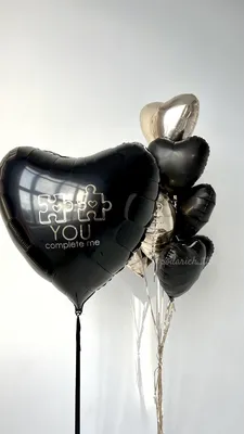 Черное сердце на белой предпосылке Стоковое Фото - изображение  насчитывающей сердце, красивейшее: 107178090