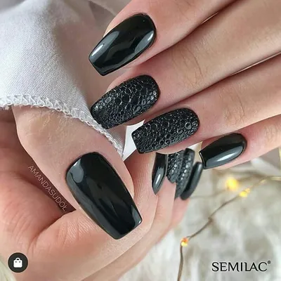 Black nail designs – endless ideas