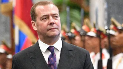 Дмитрий Медведев заявил о росте перспективы ядерной войны — Улус Медиа