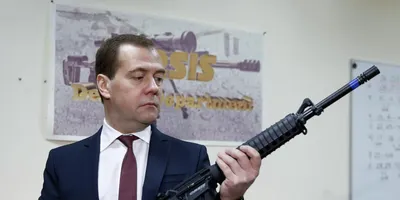 Дмитрий Медведев внезапно прилетел в Новосибирск