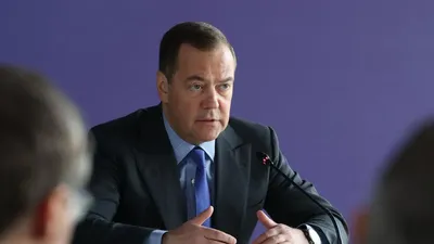 Медведев: мы с друзьями в СНГ говорим без двусмысленностей, нас не  поссорить - 04.08.2022, Sputnik Абхазия