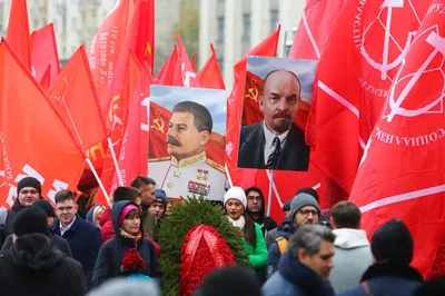 С Днем рождения Комсомола! | Администрация городского поселения город  Бoгучар Воронежской области