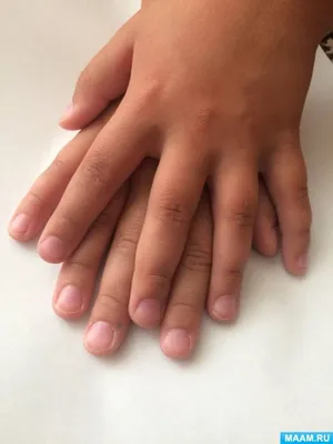 Ребёнок грызет ногти: как побороть привычку | Блог для родителей Lucky  Child | Дзен