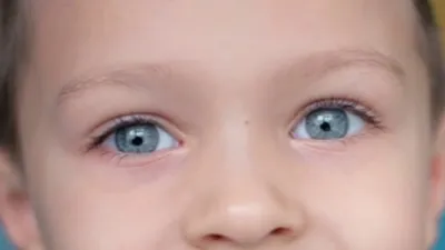 Детские Глаза — стоковые фотографии и другие картинки Белый - Белый,  Блестящий, Близко к - iStock