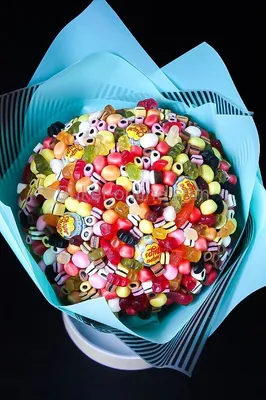 Детские сладкие букеты из конфет, маршмеллоу | Букет конфет31