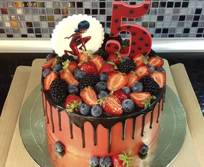 Торт “Открытый с ягодами, фруктами и сладостями” Арт. 01168 | Торты на  заказ в Новосибирске \"ElCremo\"