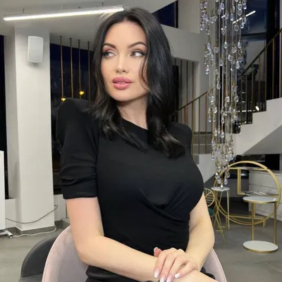 Звезда «Дома-2» Евгения Феофилактова рассказала, как реагирует на критику -  Вокруг ТВ.