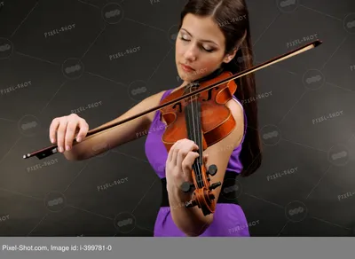 Фигурка декоративная Девушка со скрипкой, L19,5 W12,5 H34 см купить оптом  (246235) | REMECOCLUB.RU