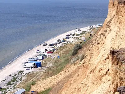 Дикие пляжи Сочи 2024 – топ лучших уединенных мест для отдыха на Черном море