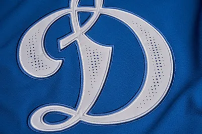 Форма и логотипы Сайт об истории хоккейного клуба Динамо Москва