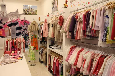 Дизайн магазина детской одежды - проекты и фото интерьер