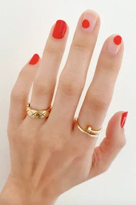Дизайн для коротких ногтей 😍🥰 5️⃣0️⃣0️⃣сом Покрытие гель лаком+ дизайн на  двух ногтях в подарок (укрепление гель лаком) 🤗 Оцените от1… | Instagram