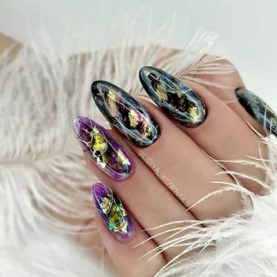 Маникюр с покрытием+дизайн для победительницы конкурса на 8 Марта😍  #ногтидизайн#amur_nails_video#covid_19… | Instagram