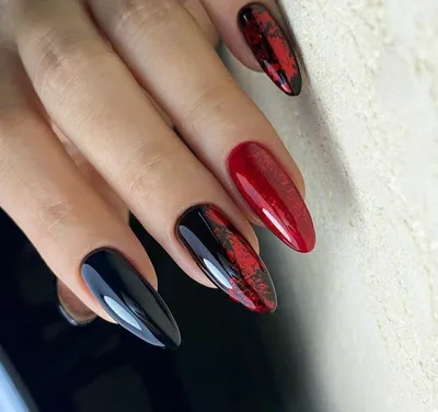 Черно-красный маникюр | Mickey nails, Pink tip nails, Elegant nails