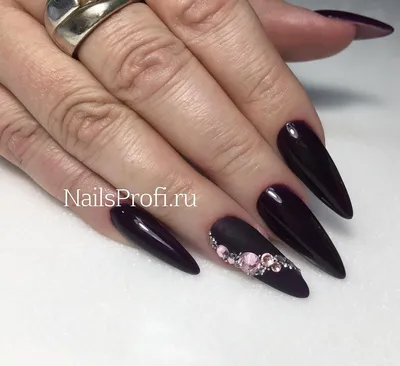 Украшаем маникюр стразами от @crystalland.ru - Студия красоты \"NailsProfi\"