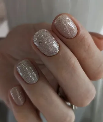 Milky nails дизайны 2021-2022: как создать самый трендовый маникюр  молочными базами, топами и гелями