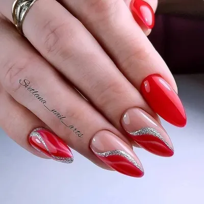 Красный маникюр 2024: тренды и новинки дизайна | Nails, Crystal nails, Gel  nails